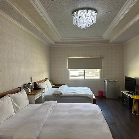 Niuge Minsu Homestay ยู่หลี่ ภายนอก รูปภาพ